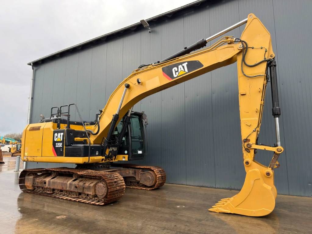 CAT 320E L