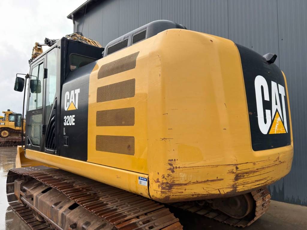 CAT 320E L