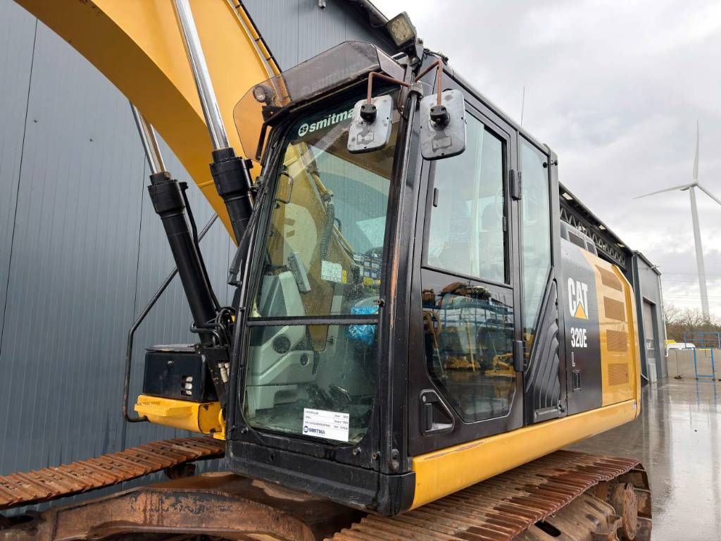 CAT 320E L