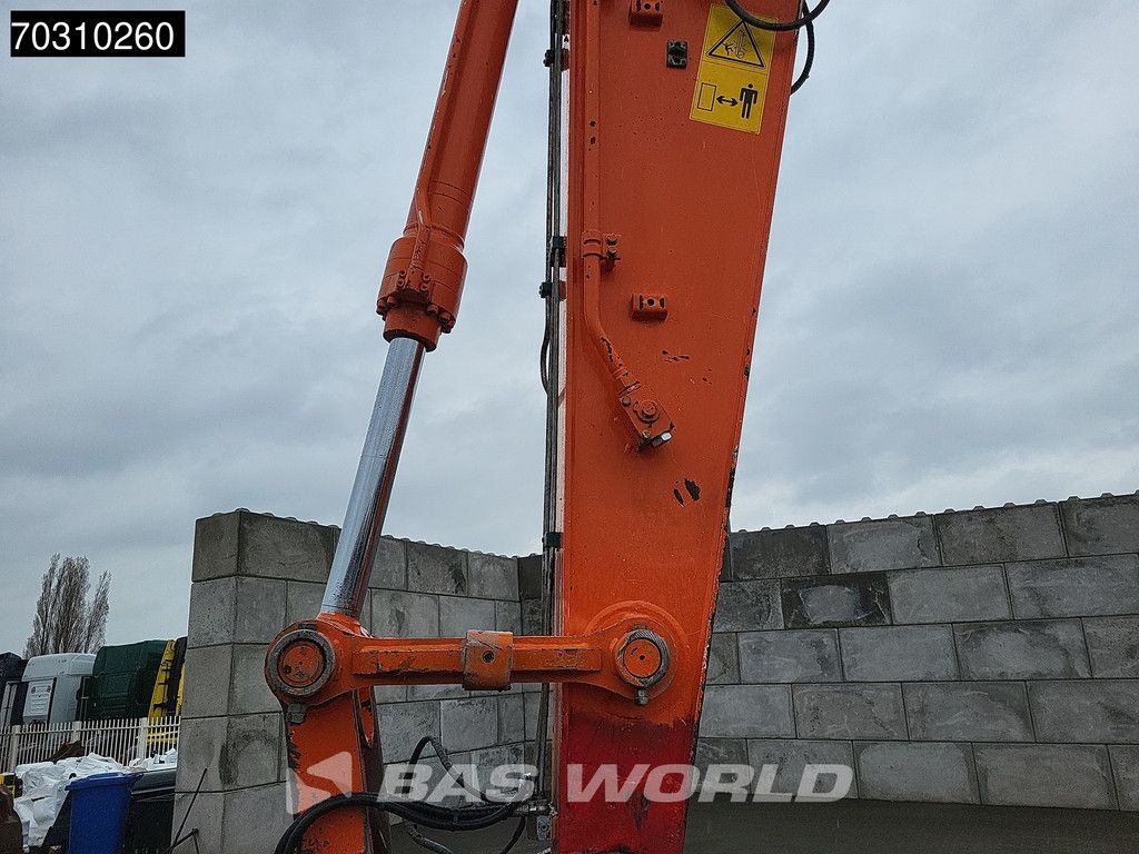 Hitachi ZX225 USLC -5B