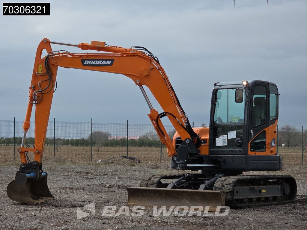 Doosan DX85R-3 A/C - 3 Cucharas
