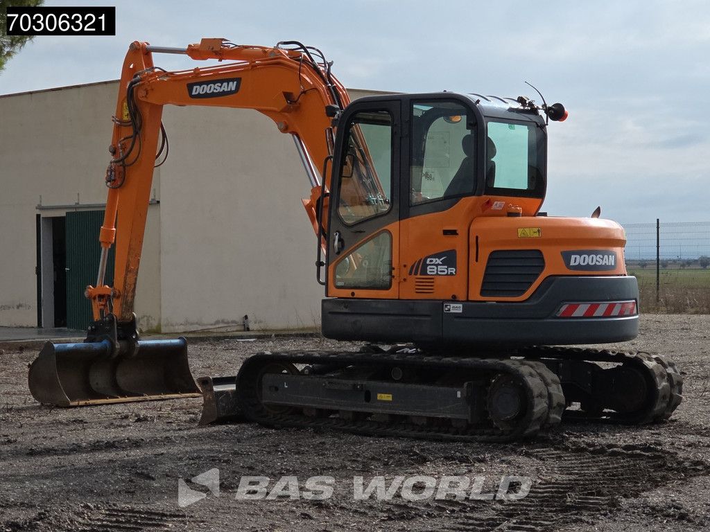Doosan DX85R-3 A/C - 3 Cucharas