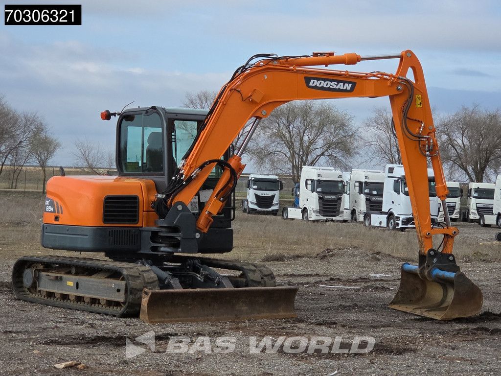 Doosan DX85R-3 A/C - 3 Cucharas