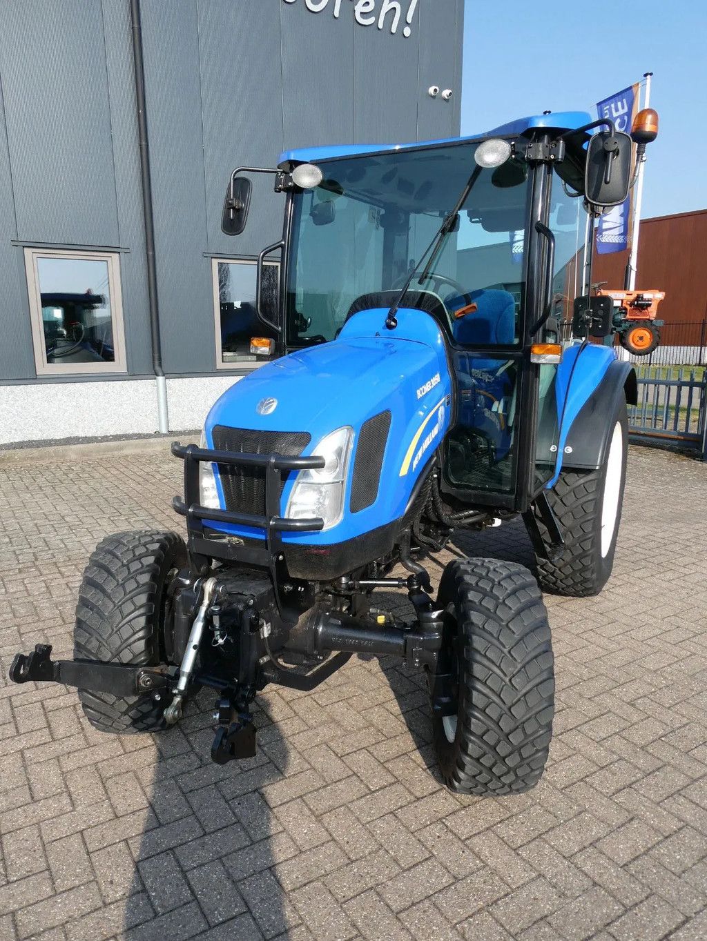 New Holland Boomer 3050 4wd CVT / 03793 Draaiuren / Full Options