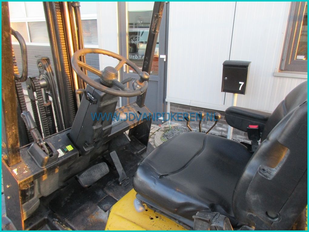 Yale GDP30TF 3t diesel triplex5.35m+freelift+sideshift