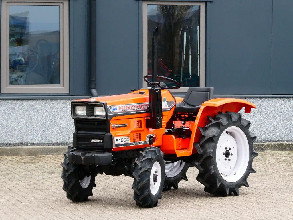 Hinomoto E1804 4wd / 1683 Draaiuren / Miditrekker