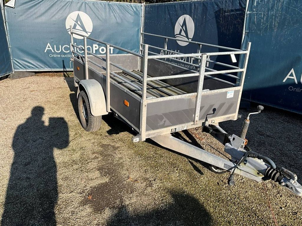 Hapert box truck 251x130cm