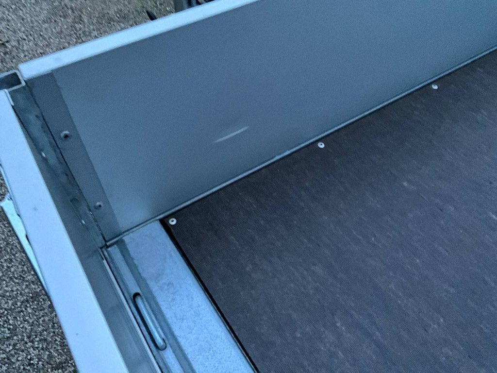 Eduard-Flachbettanhänger, 750 kg, neu