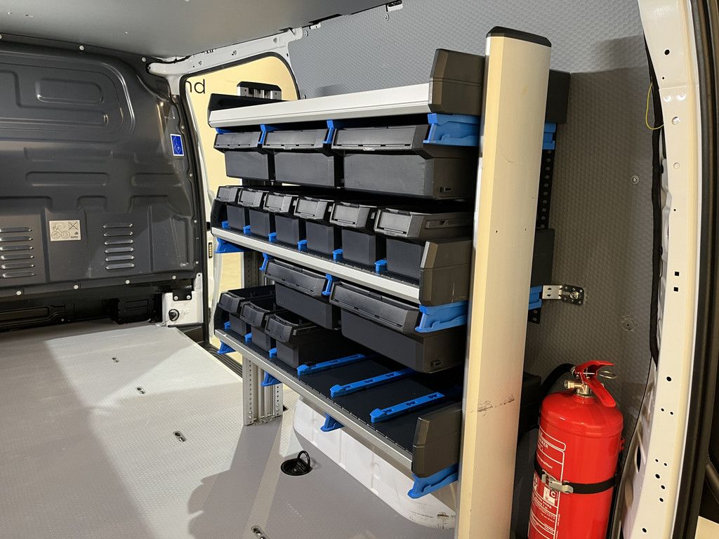 Mercedes-Benz Vito 114 CDI Lang / Euro 6 / Servicebus / Sortimo inrichting / Airco / Cruise Control / Trekhaak / PDC / 3-Zits /