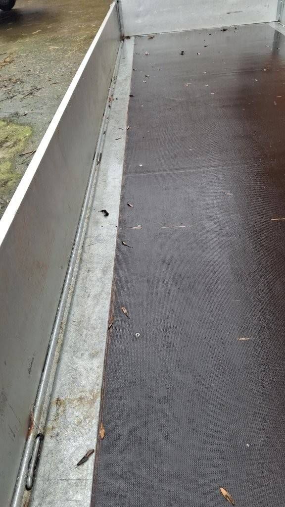 Kerenzo Plattformanhänger 4,0 x 1,50 m