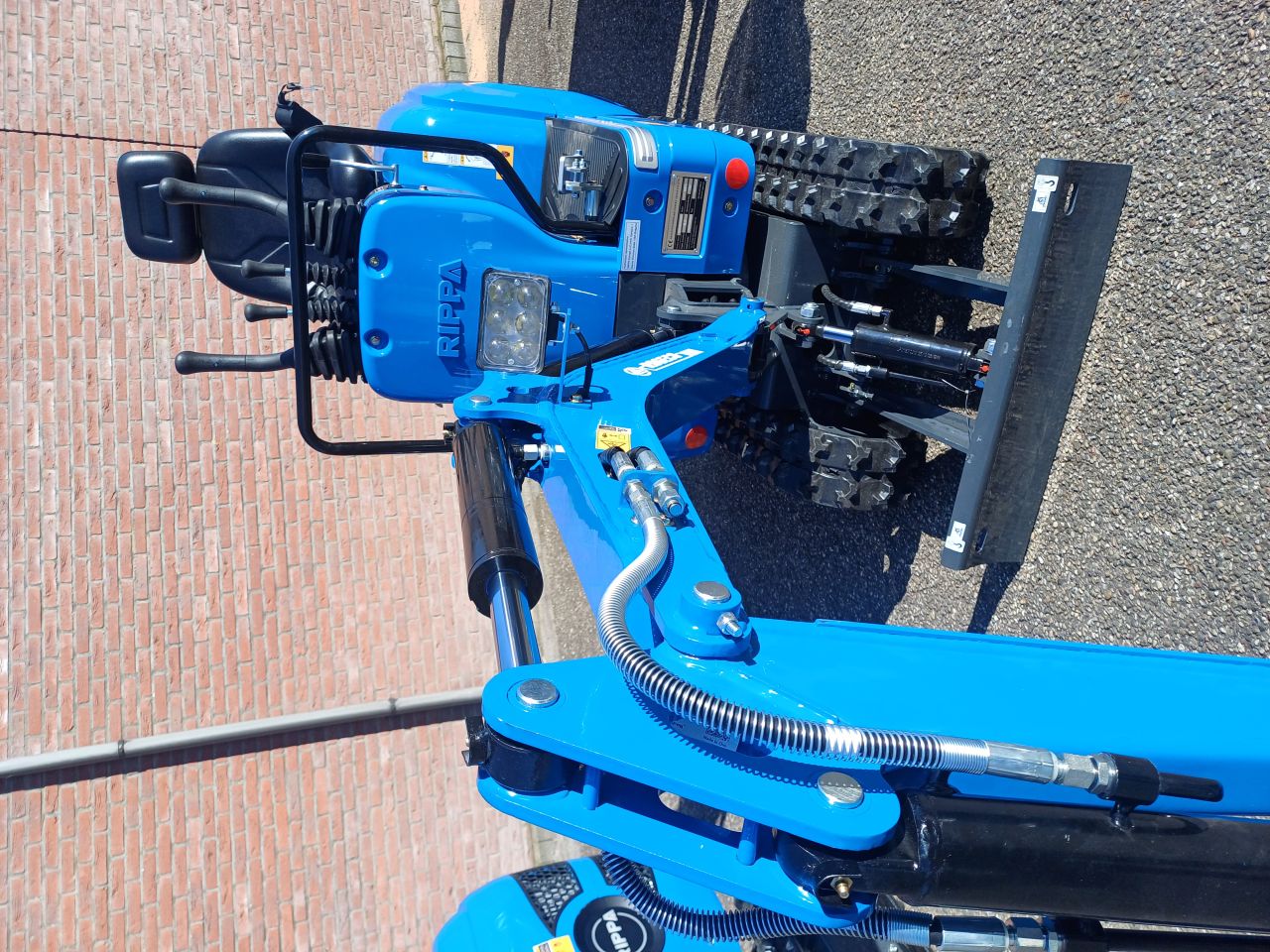 Kubota 008 Rippa R06 Minigraver