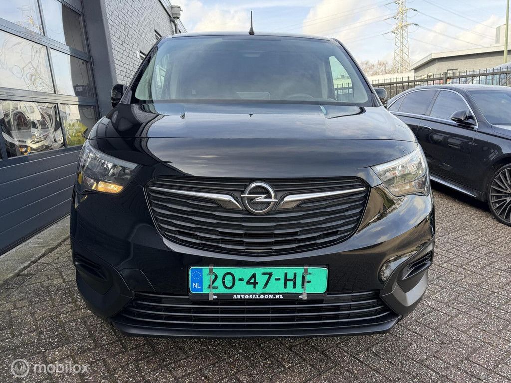 Opel Combo 1.2 Turbo 08-2020 100.000 km Airco, El. Ramen,