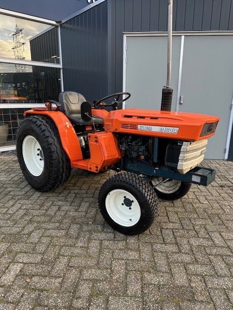 Kubota B1600