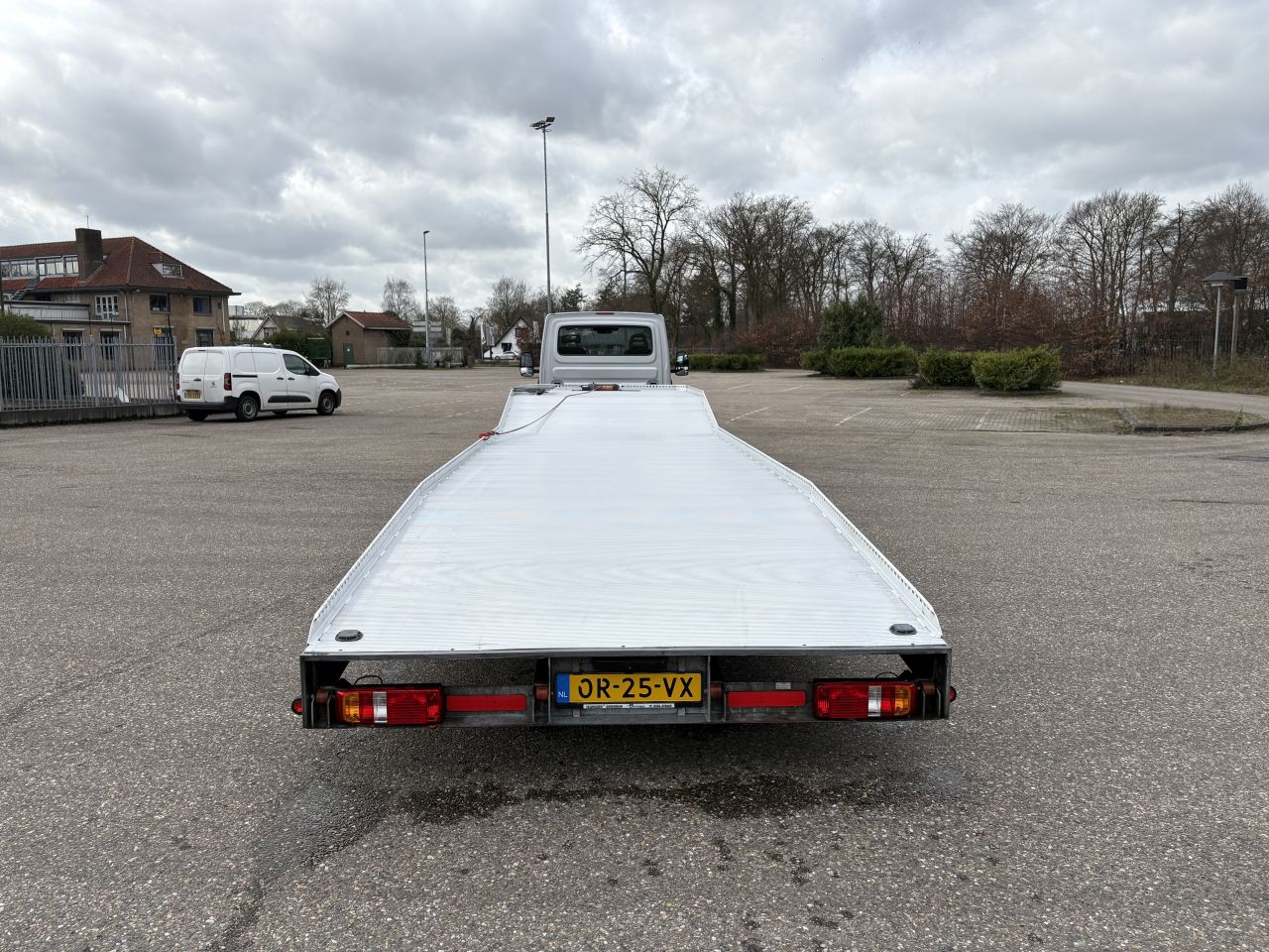 Iveco Daily 40C17 Hi Matic - be oplegger ambulance auto