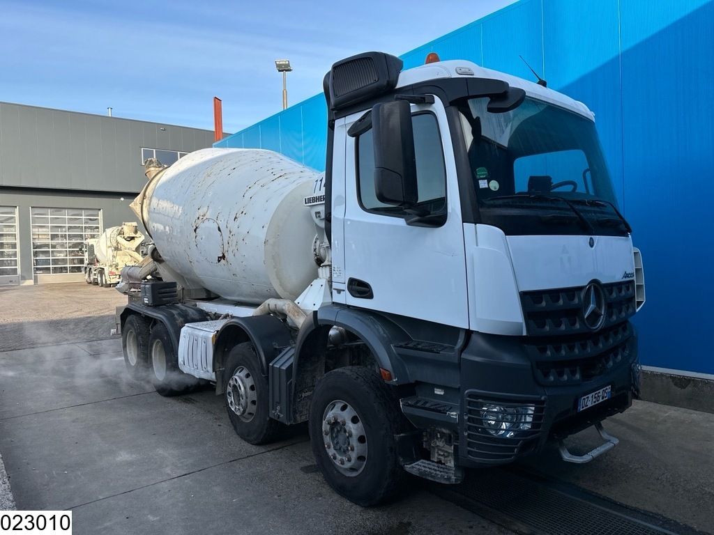 Mercedes Arocs 3236 EURO 6, 8X4, liebherr 9m3, leaf suspension