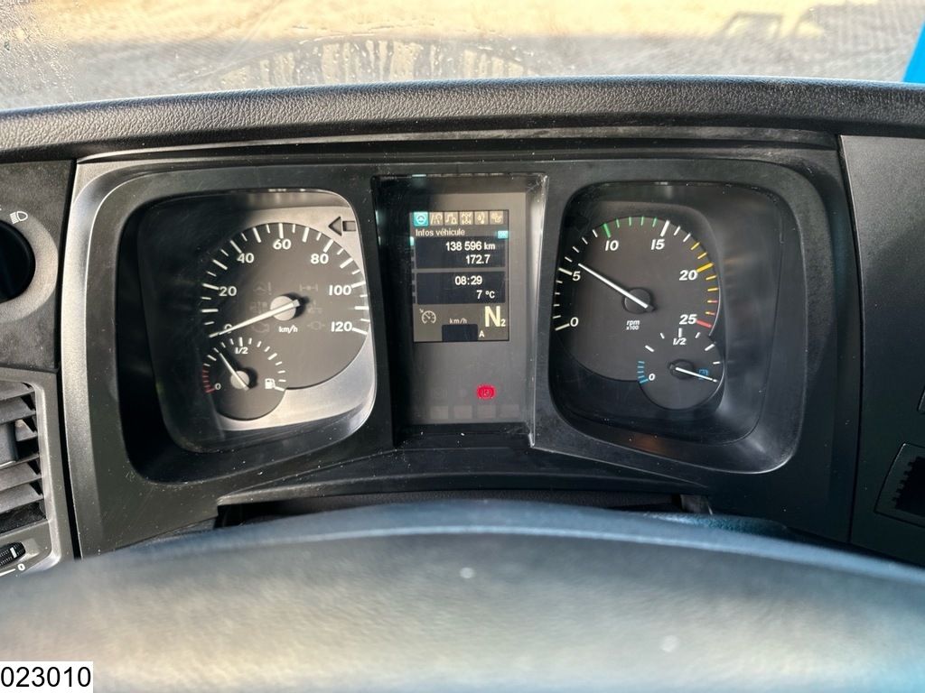 Mercedes Arocs 3236 EURO 6, 8X4, liebherr 9m3, leaf suspension