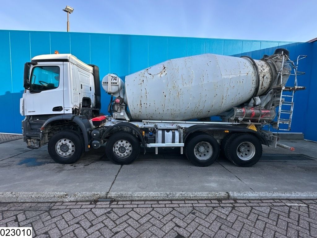 Mercedes Arocs 3236 EURO 6, 8X4, liebherr 9m3, leaf suspension