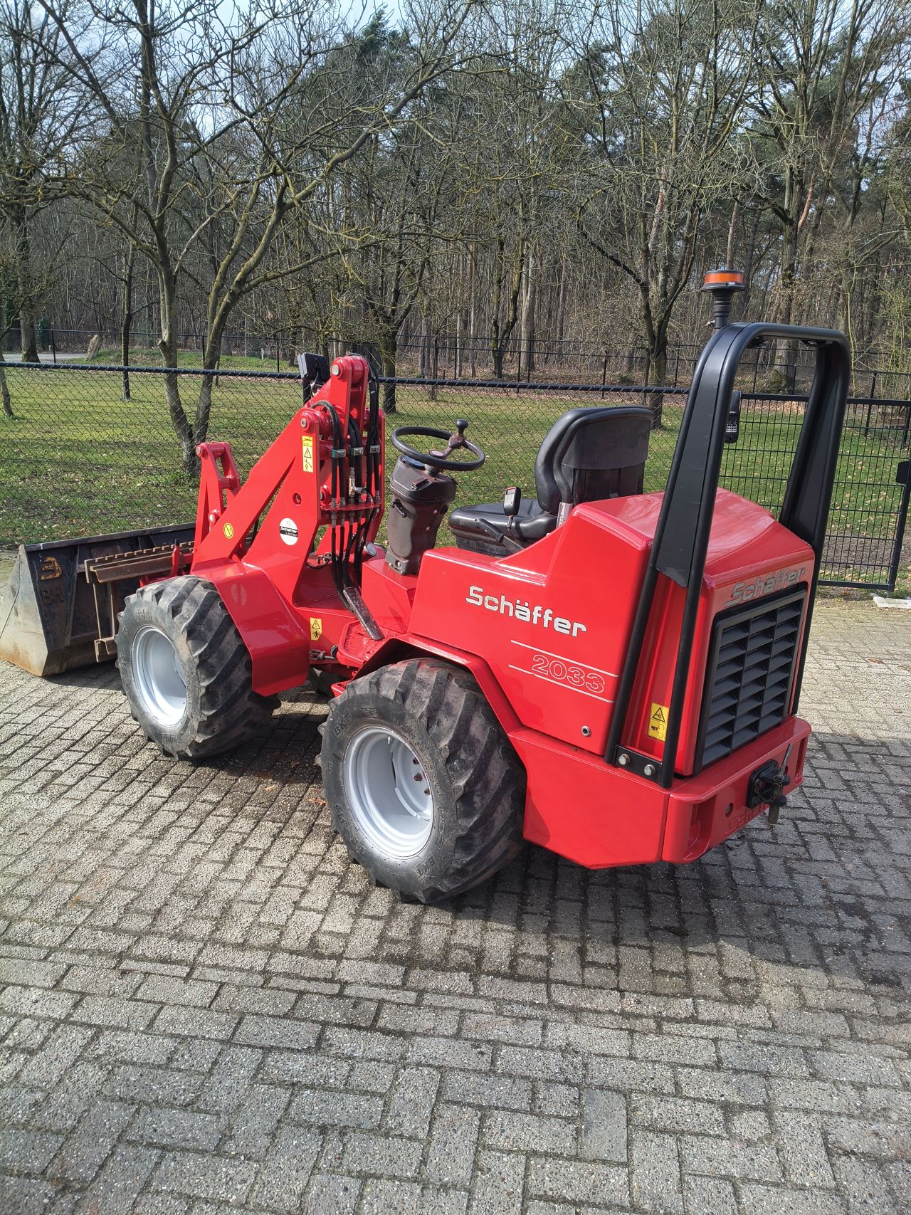 Schaffer 2033 shovel nl kenteken