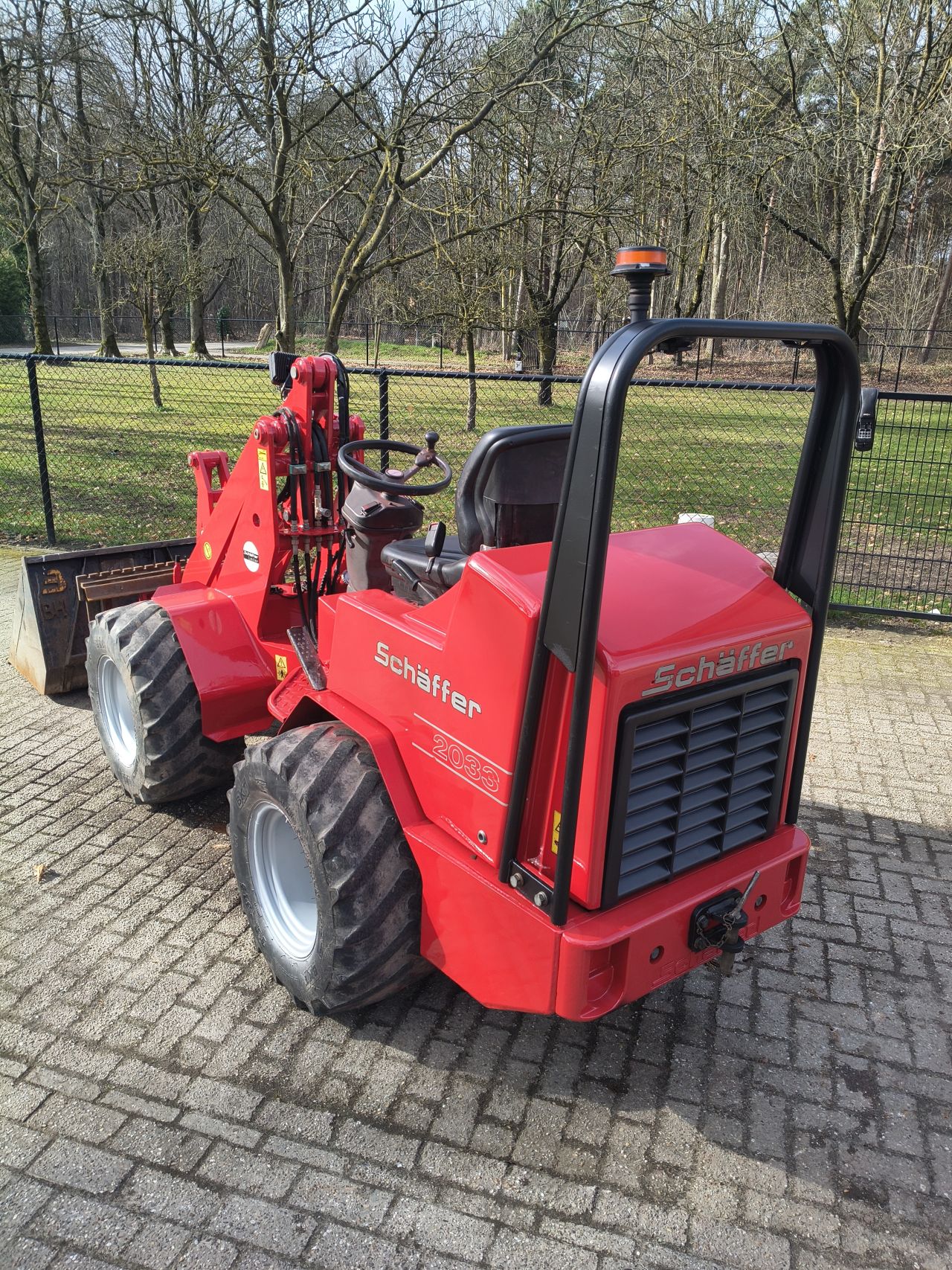 Schaffer 2033 shovel nl kenteken