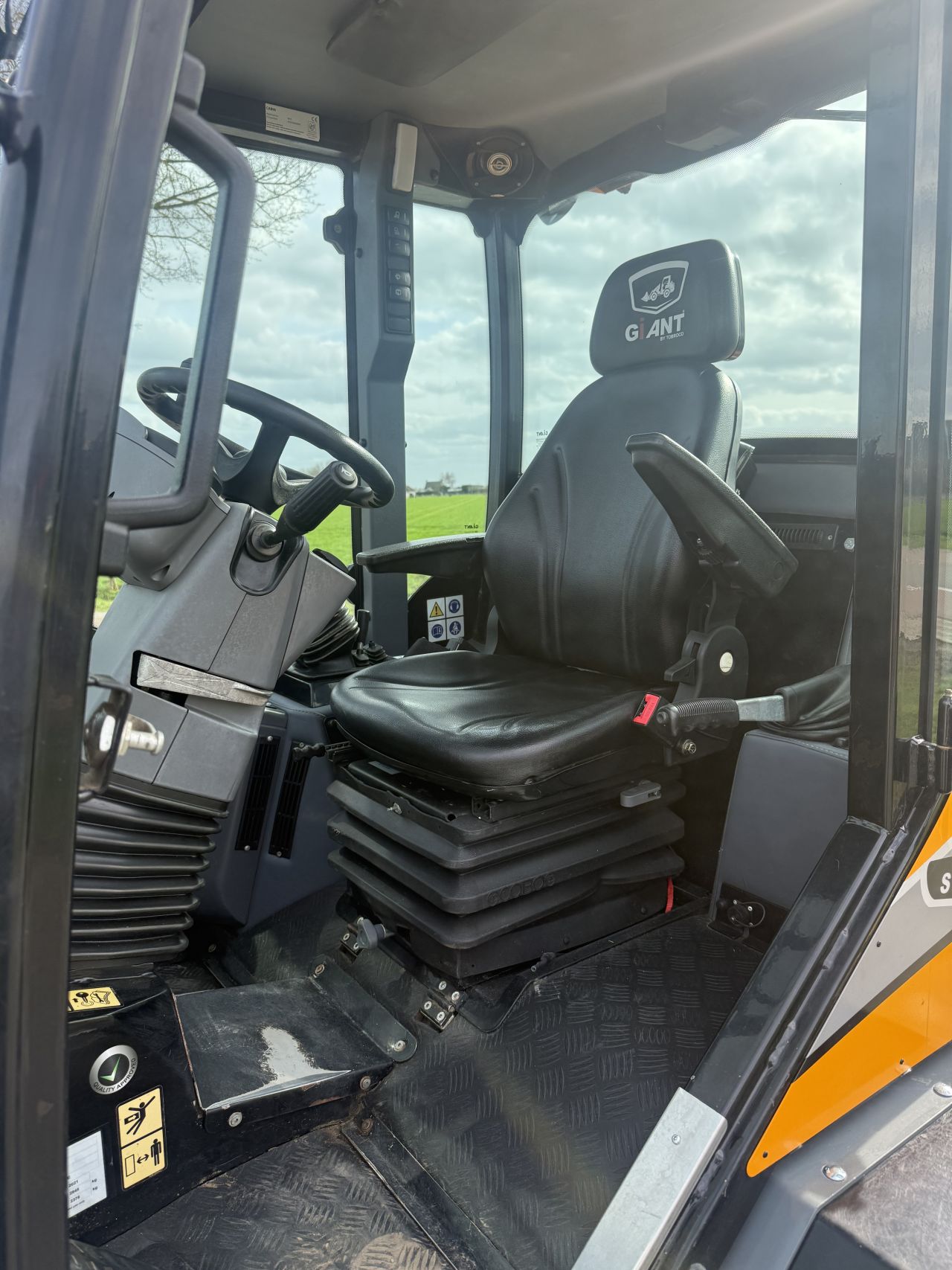 Giant g3500 Tele ( 800 uur )