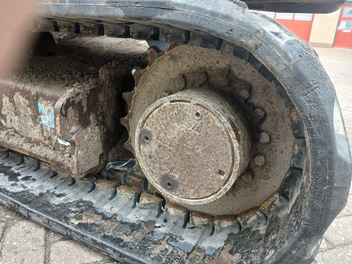 Hitachi ZX85USB-5A 2017