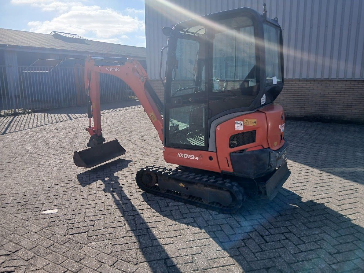 Kubota KX019-4