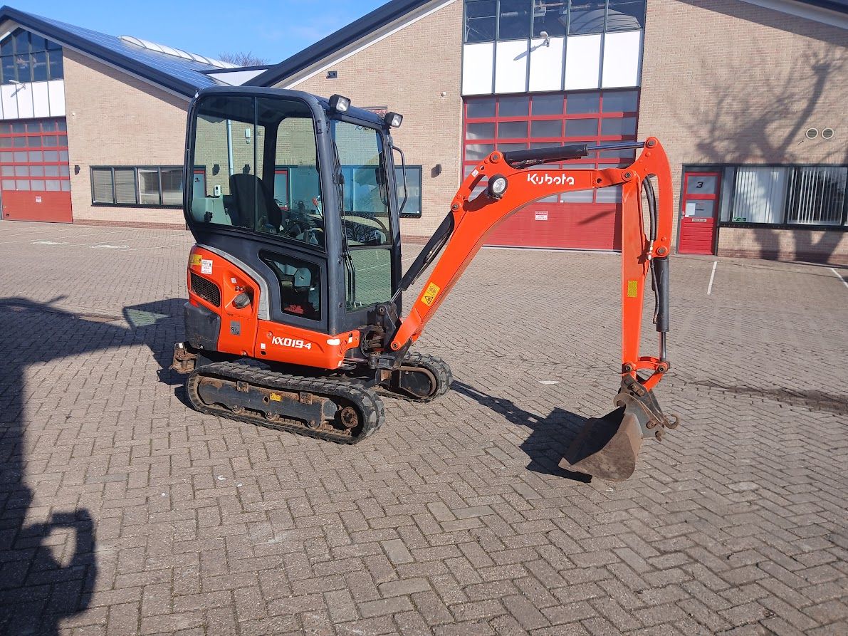 Kubota KX019-4