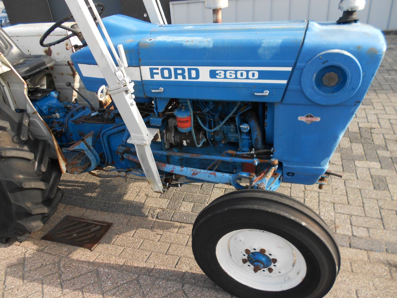 Ford 3600 smalspoor