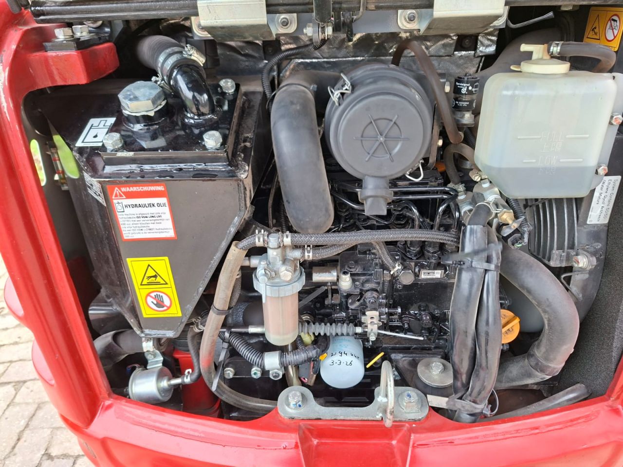 Takeuchi TB216 | bj 2022 | 2215uur | 3 bakken