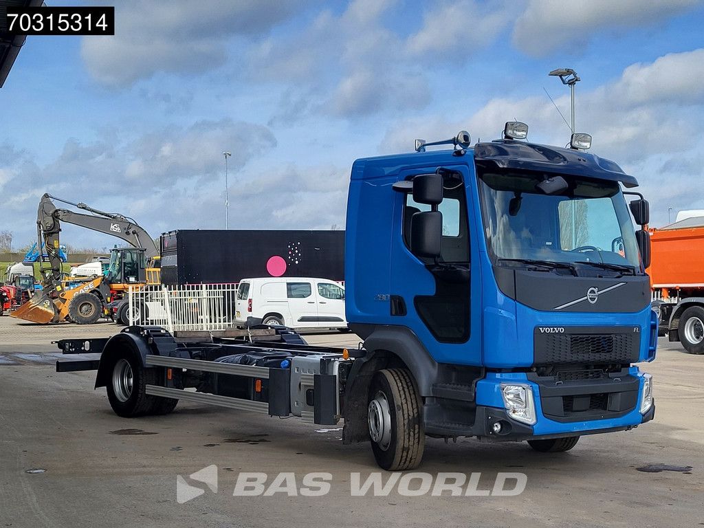 Volvo FL 280 4X2 16tons chassis 4700mm wheelbase PTO Automatic Euro 6