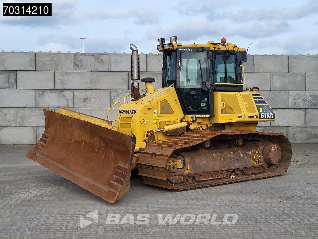 Komatsu D61 PXi-23