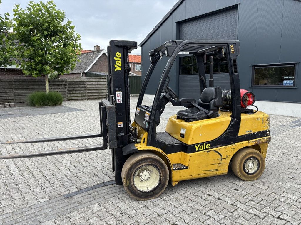 Yale GLP35VX Triplo mast 4.550mm, LPG, Side Shift.