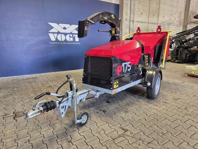 TP 175 MOBILE D Holzhacker mit Dieselmotor und PKW-Fahrwerk-Vorführ