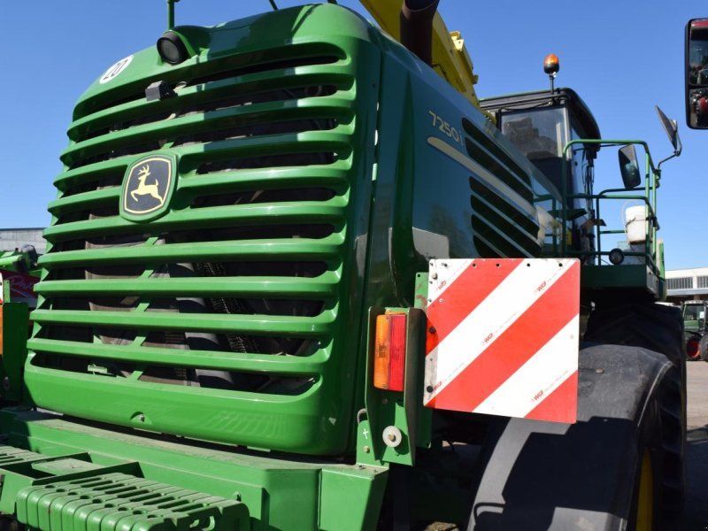 John Deere 7250 i