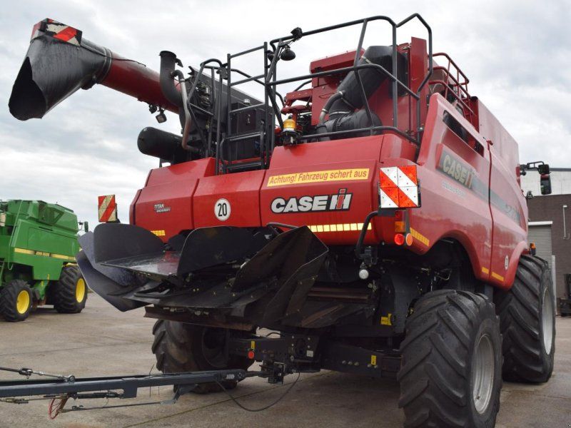 Case IH 7240 Axial Flow