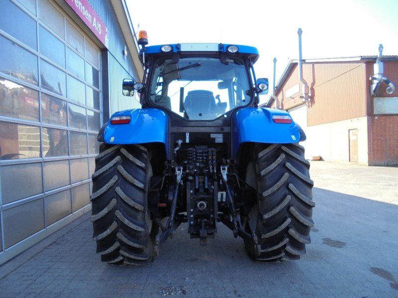 New Holland T 7.210