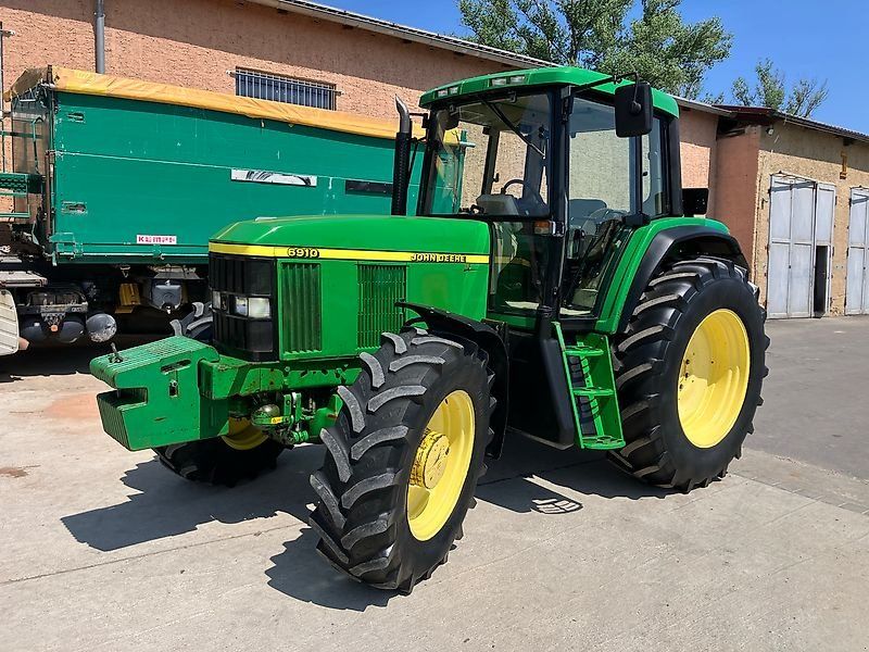 John Deere 6910 TLS, Powr Quad