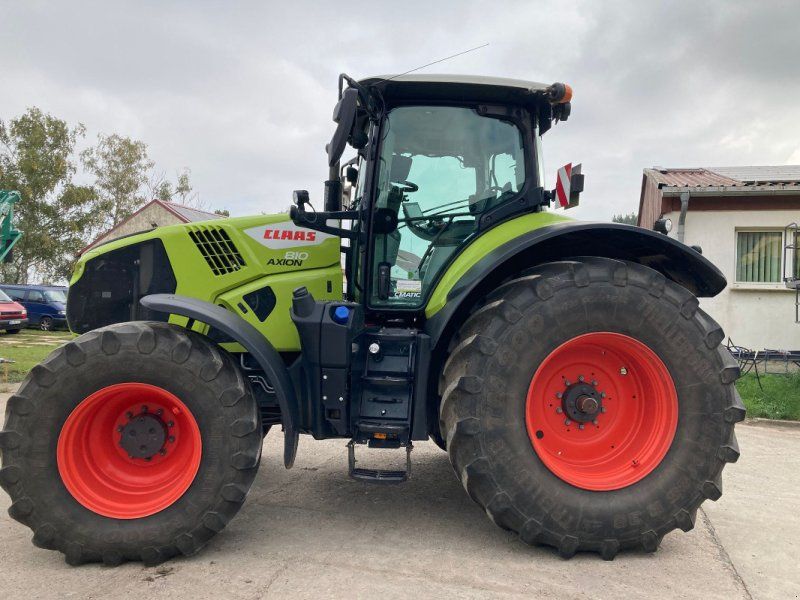 Claas Axion 810 CMATIC