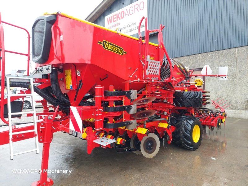 Väderstad Spirit 400 C med Seedeye 583ha