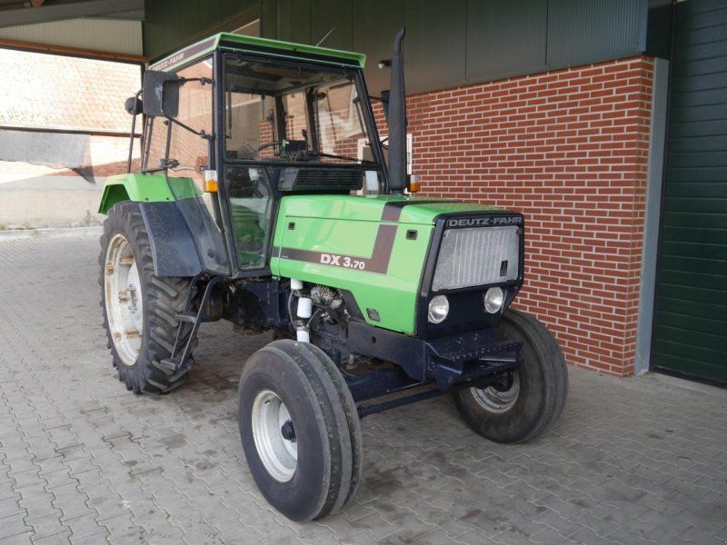 Deutz-Fahr DX 3.70 Starcab nur 4900 Std.