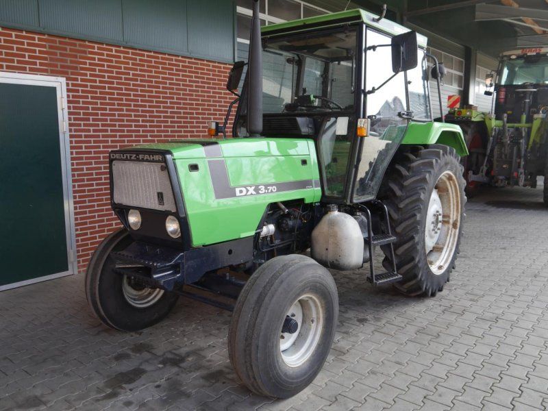 Deutz-Fahr DX 3.70 Starcab nur 4900 Std.