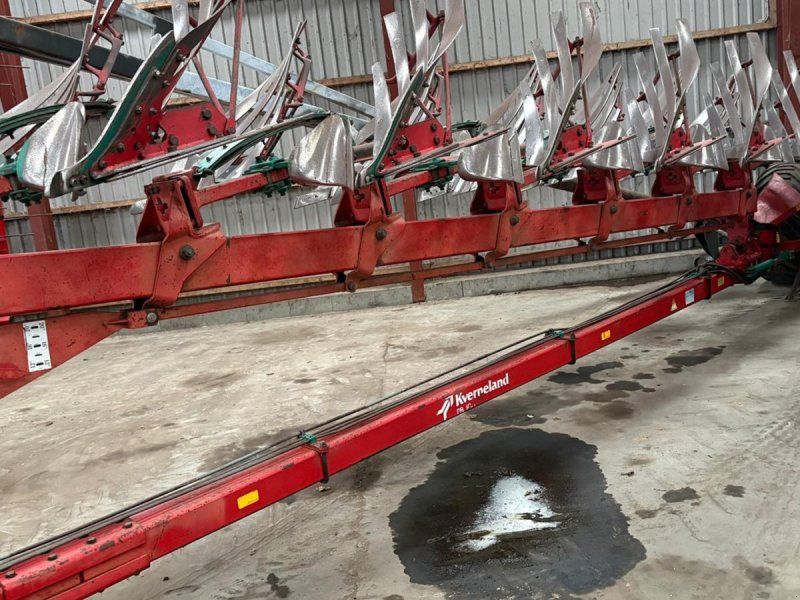 Kverneland PB100