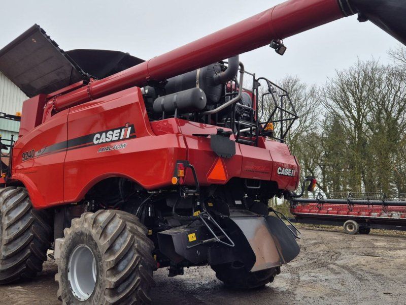 Case IH Axial Flow 9240 Inkl. 41 fod 3050 skærebord