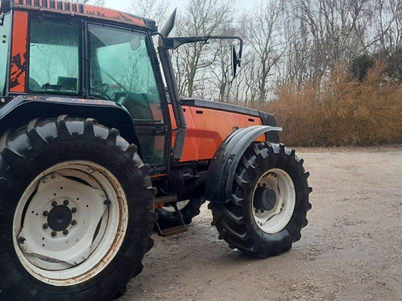 Valmet 8450 Mega