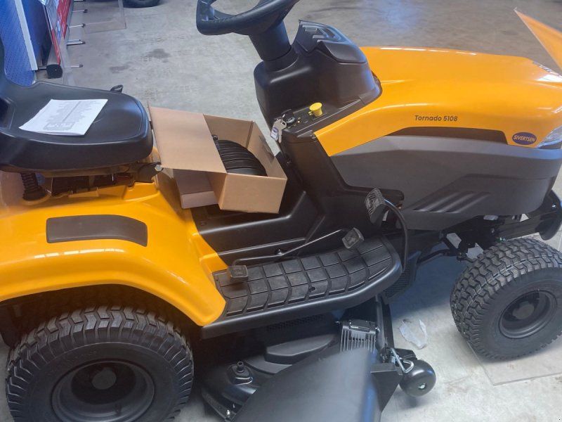 Stiga Tornado 5108 W
