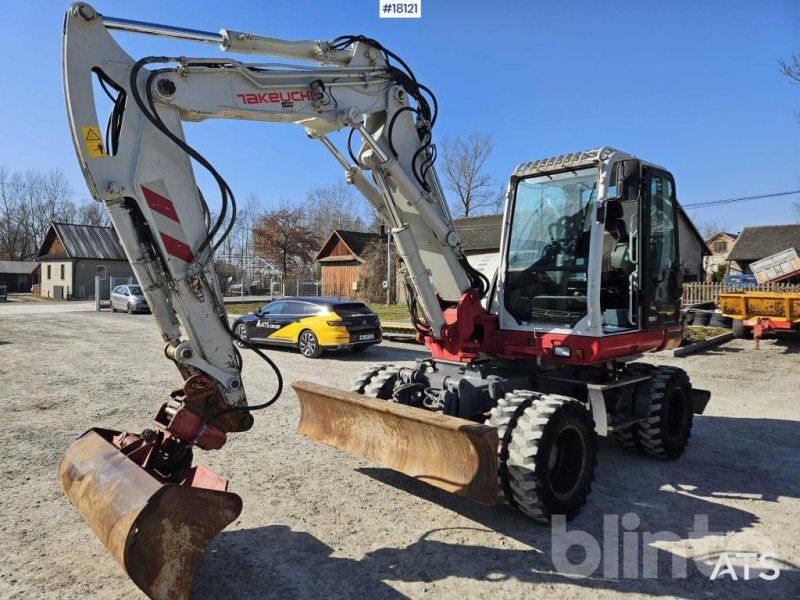 Takeuchi TB 295W