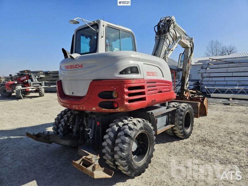 Takeuchi TB 295W