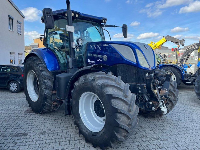 New Holland T 7.210 AC