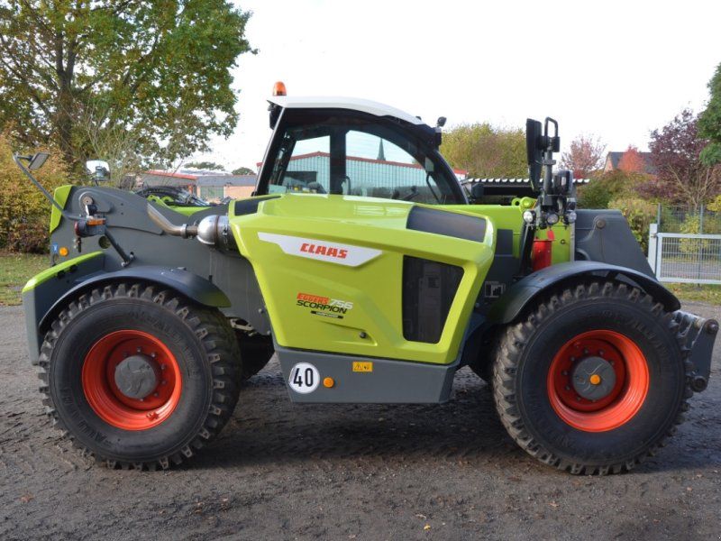 Claas SCORPION 756 VARIPOWER PLUS