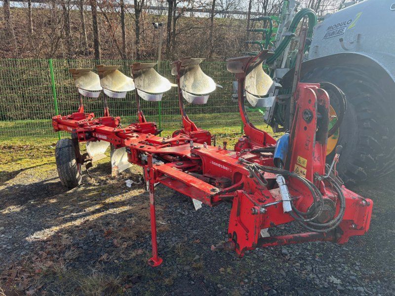 Pöttinger Servo 5-Schar